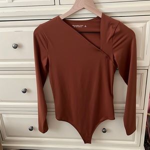 Abercrombie & Fitch Asymmetrical Neckline Bodysuit